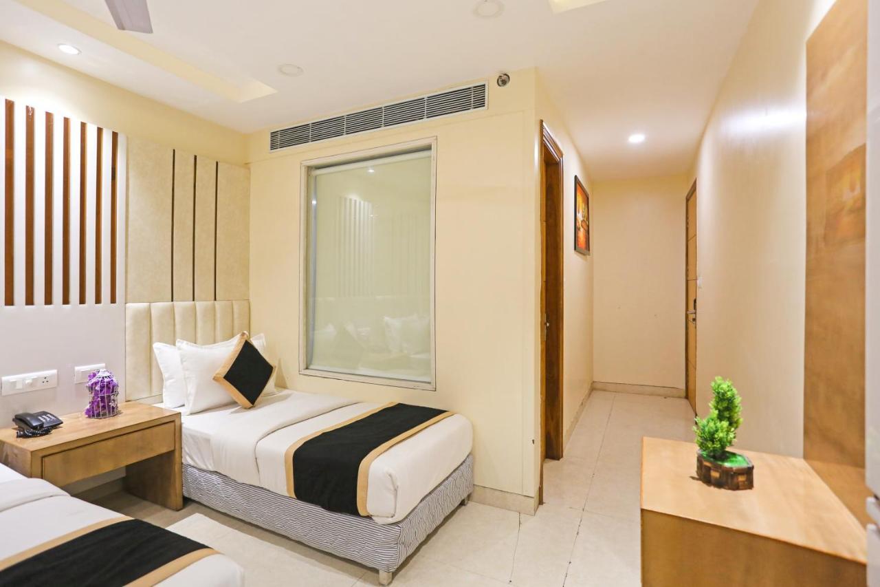 Hotel Worth Newly Bulit - Nueva Delhi Exterior foto