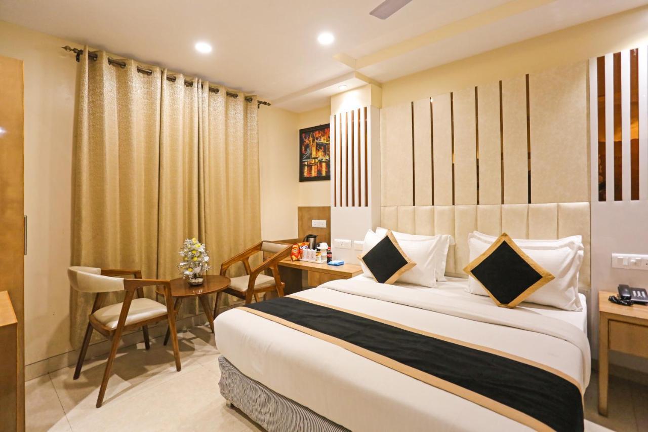 Hotel Worth Newly Bulit - Nueva Delhi Exterior foto
