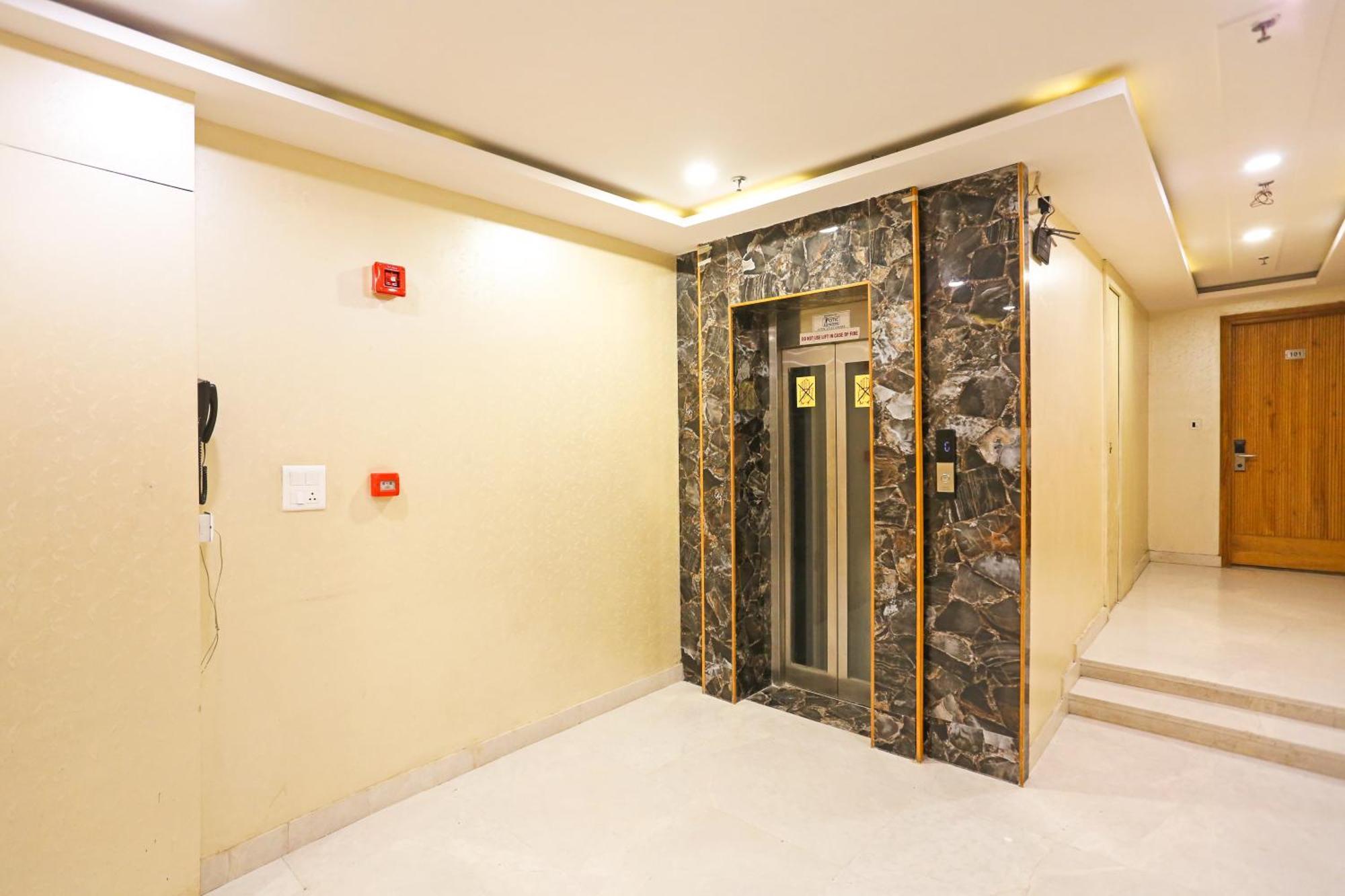 Hotel Worth Newly Bulit - Nueva Delhi Exterior foto
