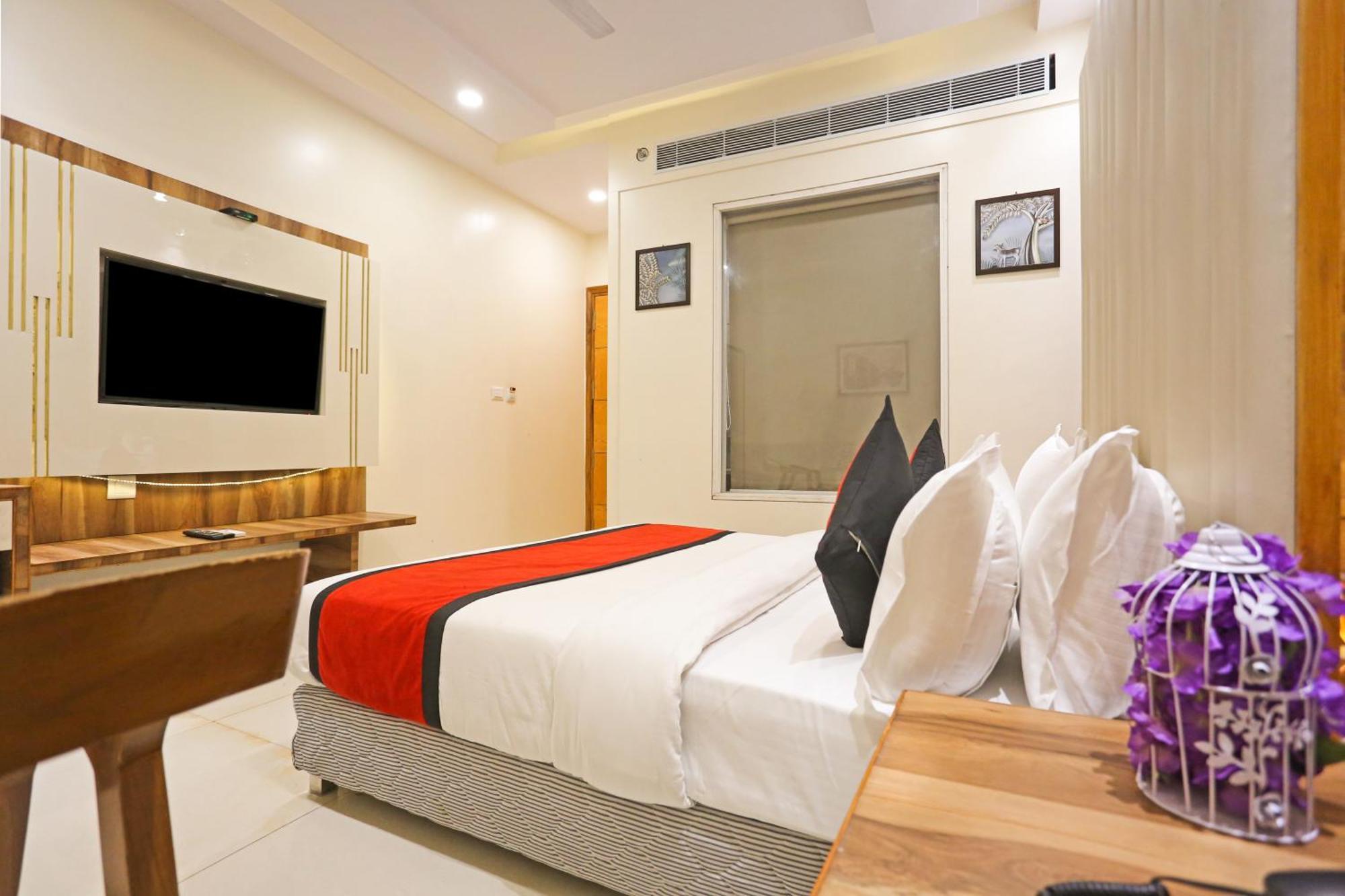 Hotel Worth Newly Bulit - Nueva Delhi Exterior foto
